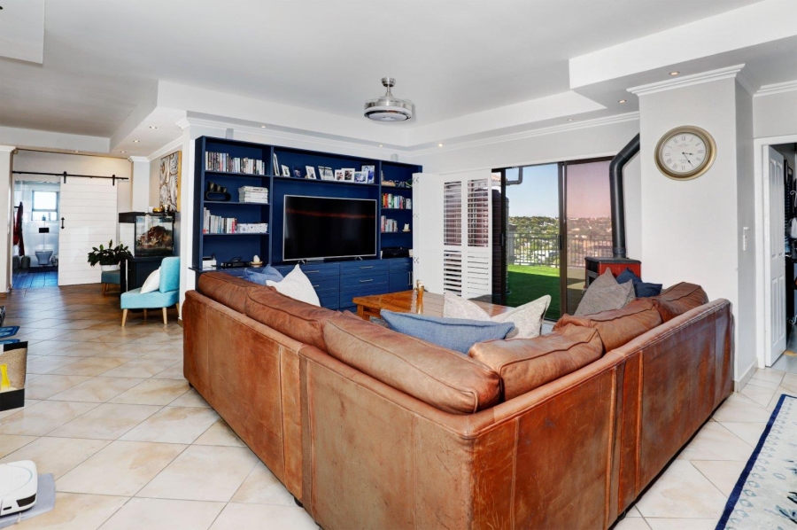 5 Bedroom Property for Sale in Welgemoed Western Cape